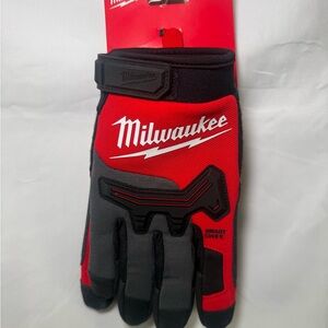Milwaukee Red and Black Men's Gloves